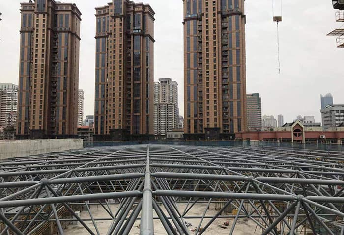 贺州螺栓球网架结构